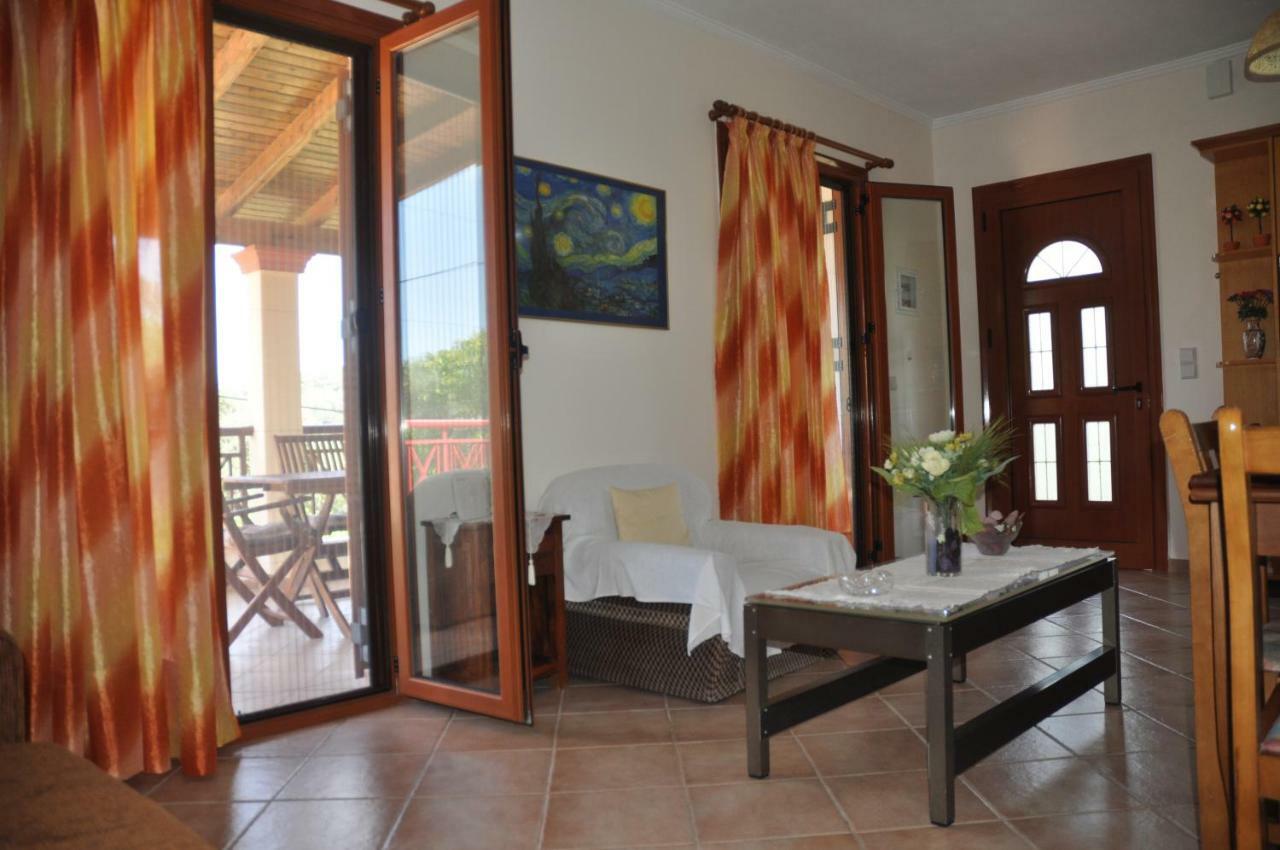 Areti'S Apartment Agios Georgios Pagon Luaran gambar